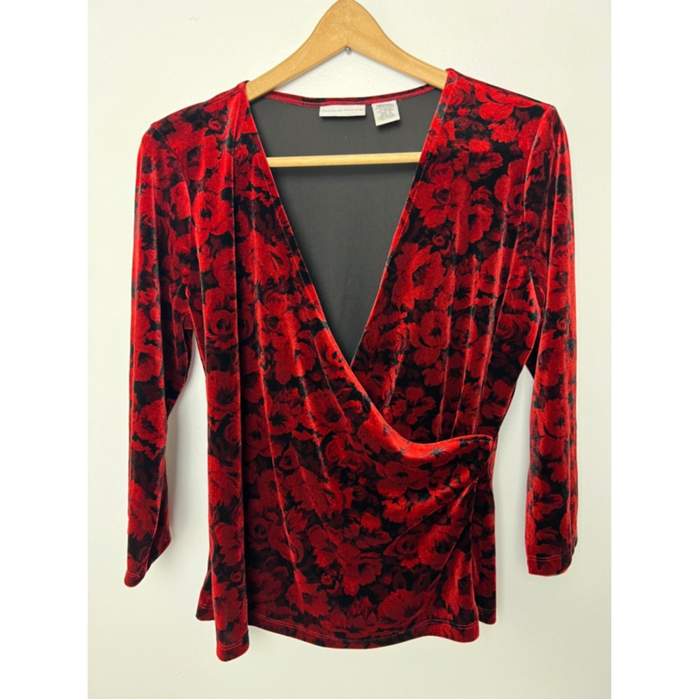 Jaclyn Smith Red Black Floral Velvet Wrap Top V-Neck 3/4 Sleeve Medium